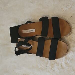 Steve Madden Sandals - 8.5